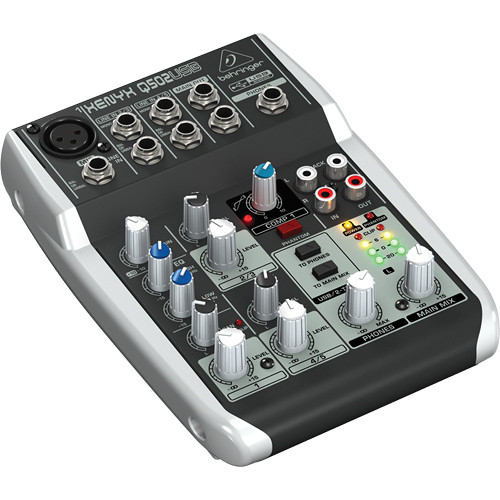 Микшерный пульт Behringer Q502USB