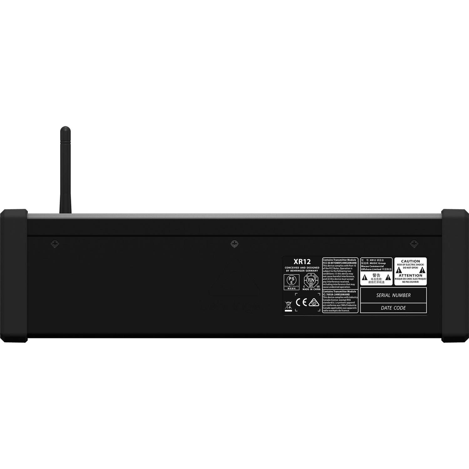 Цифровой микшерный пульт Behringer XR12