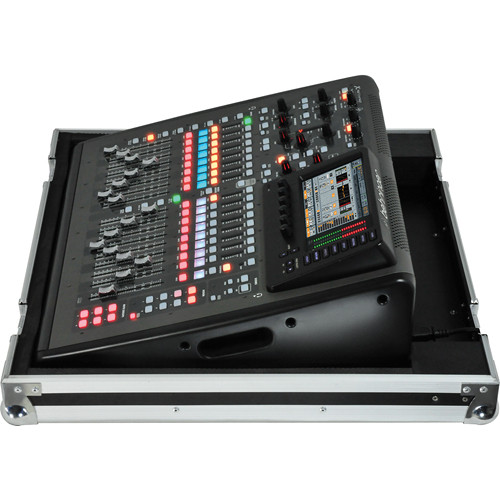 Микшерный пульт Behringer X32 COMPACT -TP