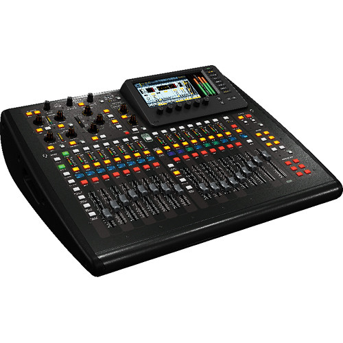 Микшерный пульт Behringer X32 COMPACT