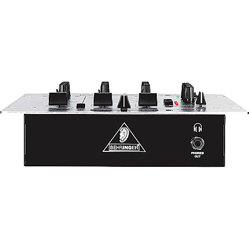 Цифровой микшерный пульт Behringer DX626