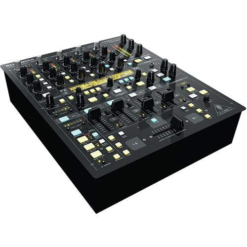 Цифровой микшерный пульт Behringer DDM4000