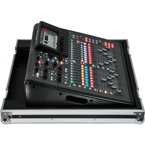 Микшерный пульт Behringer X32 COMPACT -TP